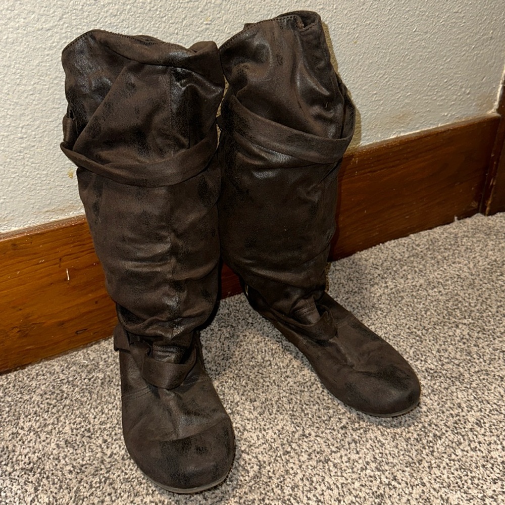 BareTraps “Serene” slouch boot